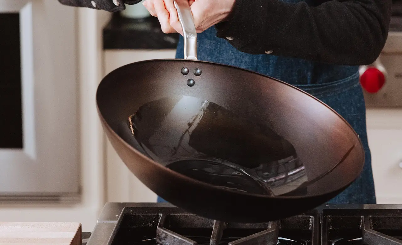 How to season a wok