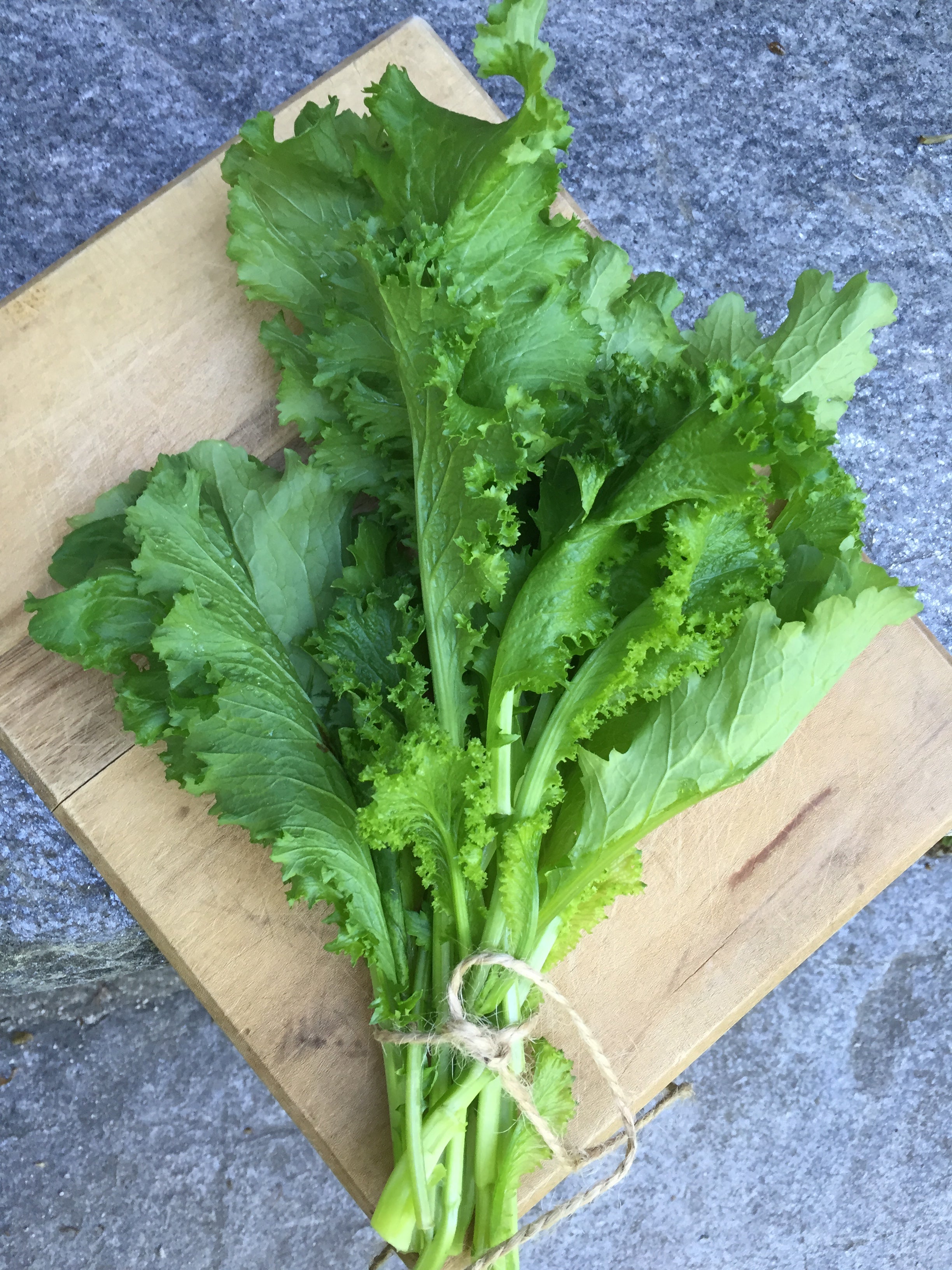 smoke infused mustard leaves