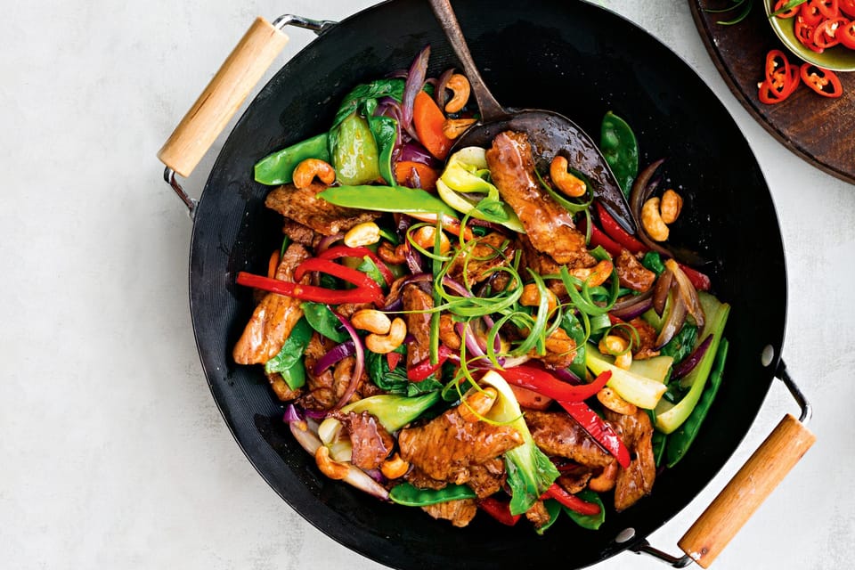 Dive Into Flavor: An Authentic Pork Stir Fry Recipe for Wok Enthusiasts